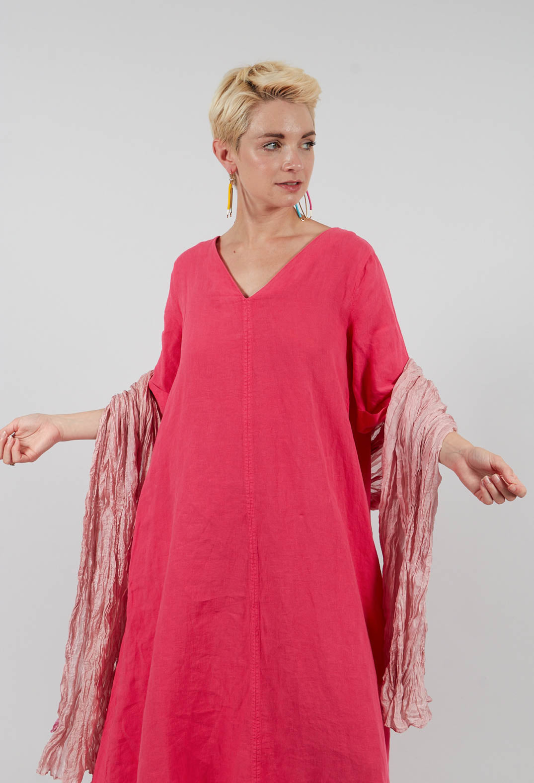 Zaris Dress in Laser Pink