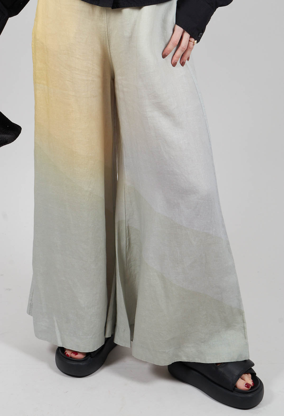 High-Waisted Maki Pants in Sunlight