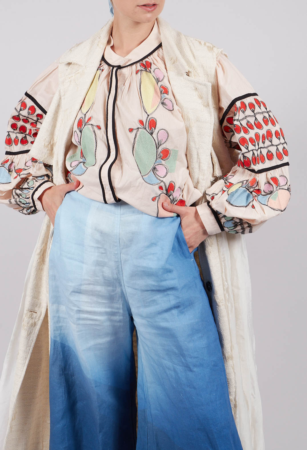 High-Waisted Maki Pants in Eve Blue
