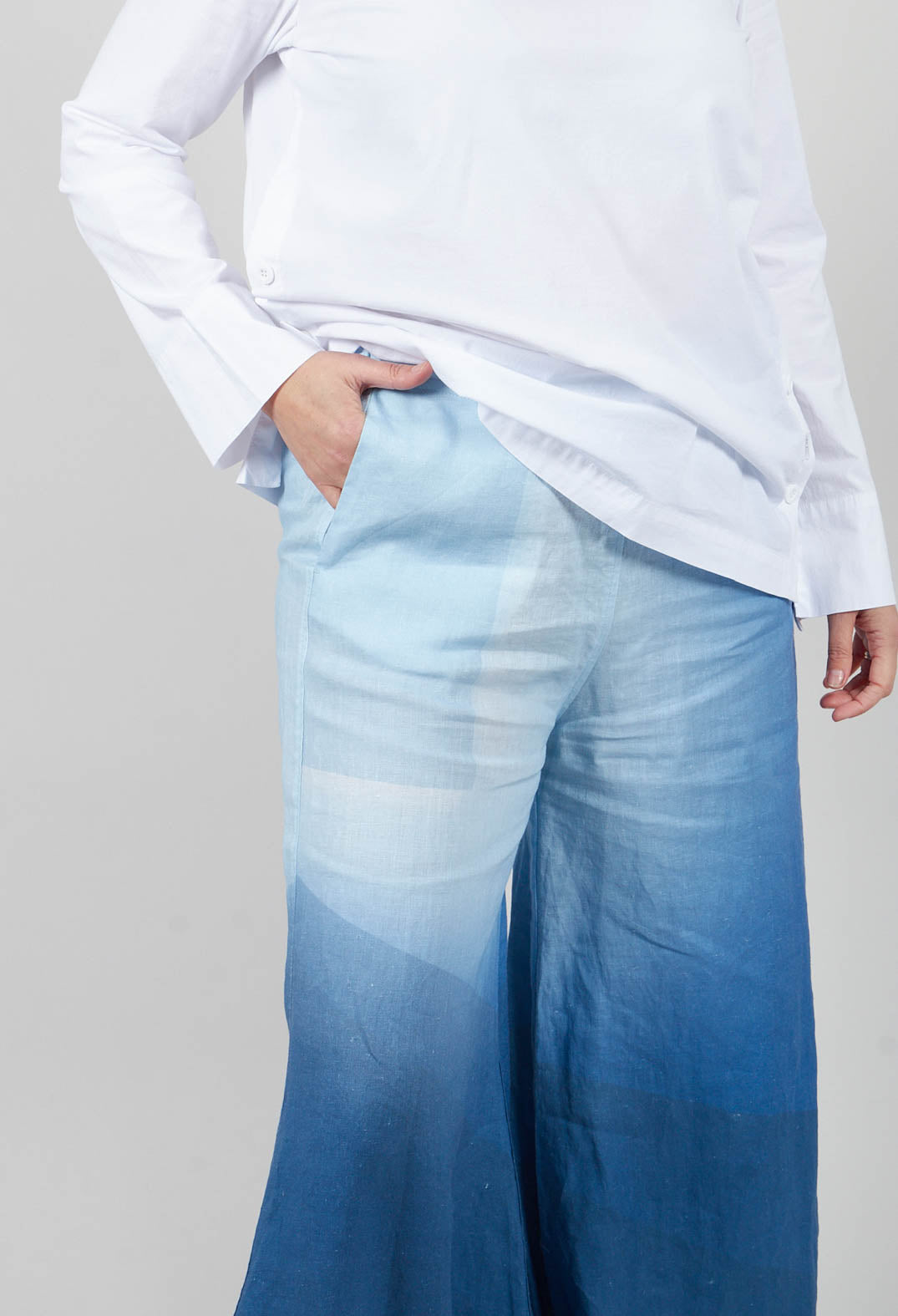 High-Waisted Maki Pants in Eve Blue
