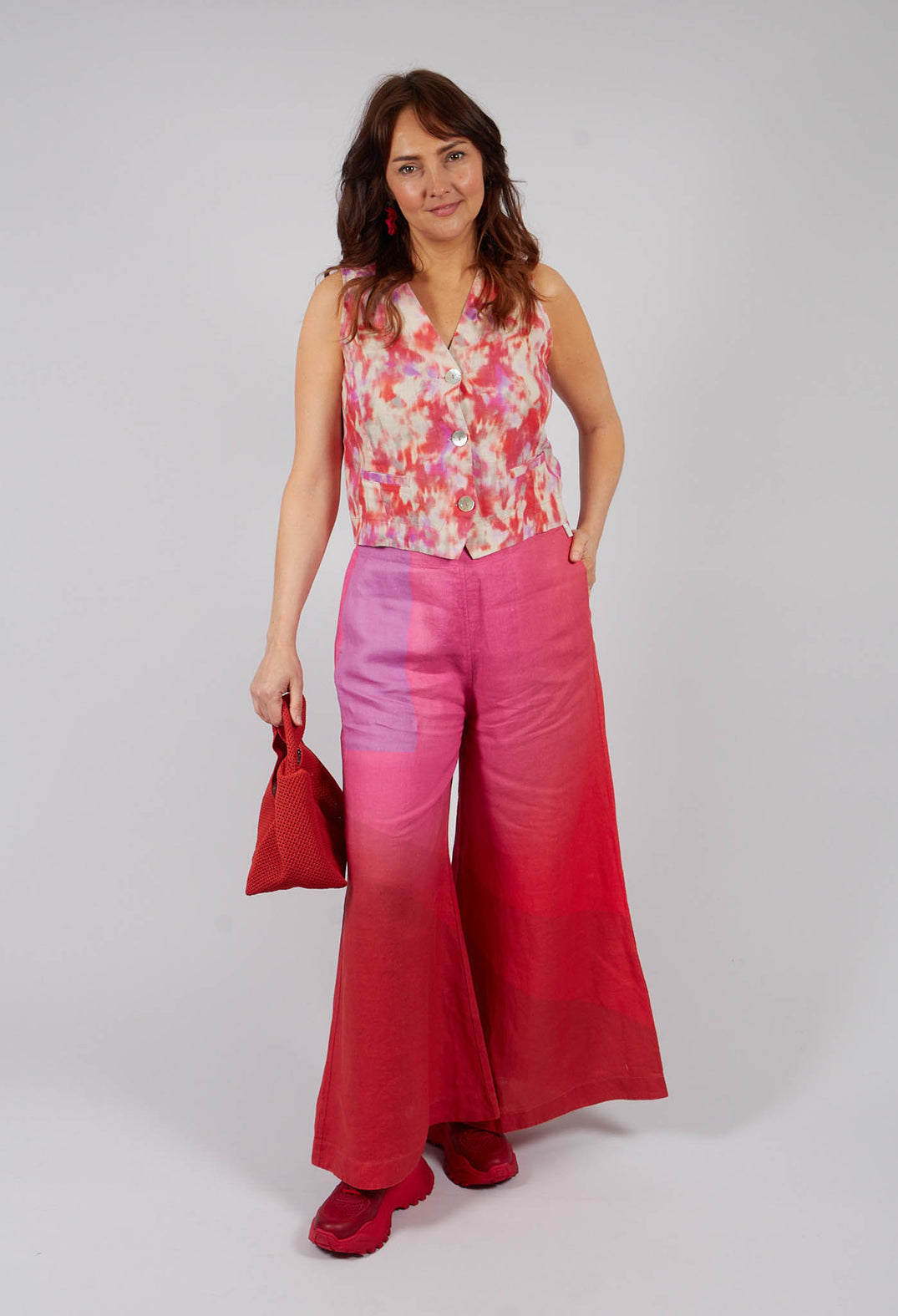 Kazamar Vest in Bright Red Print