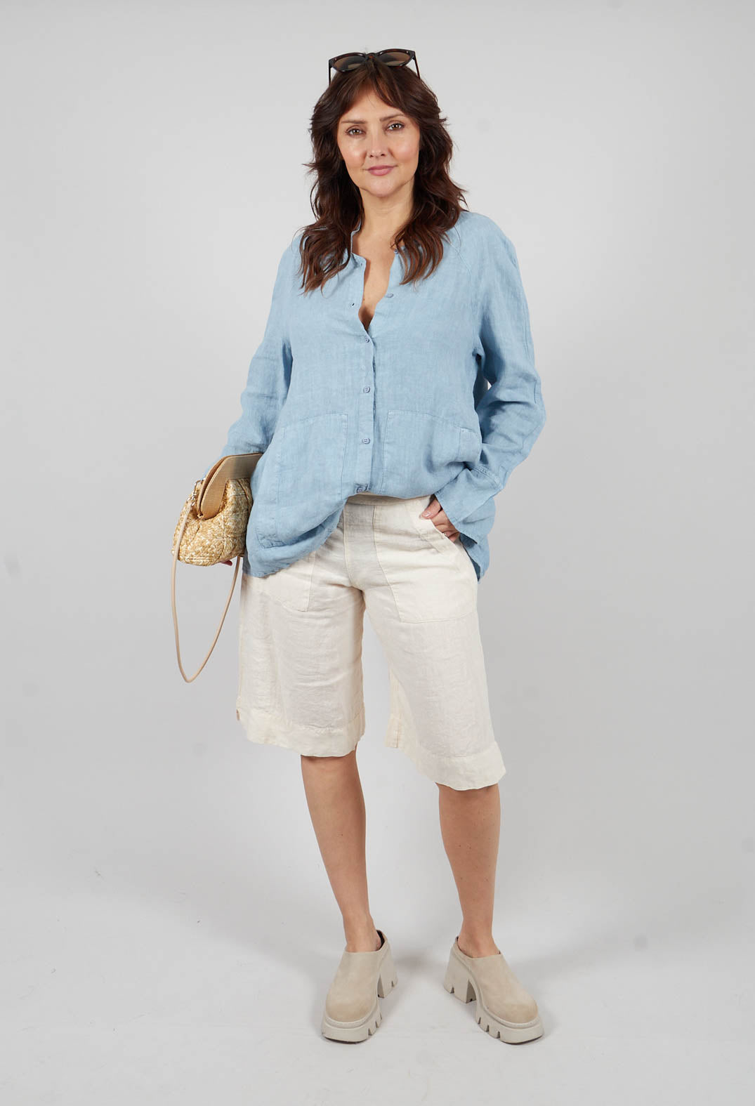 Tamal Shorts in Sand