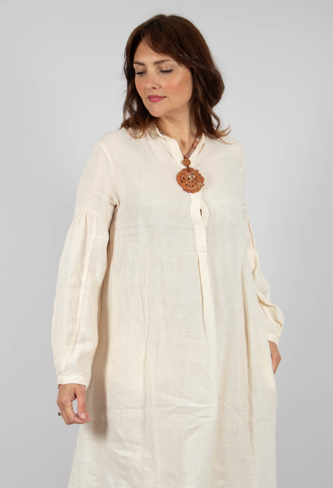 Kameli Dress in Sand