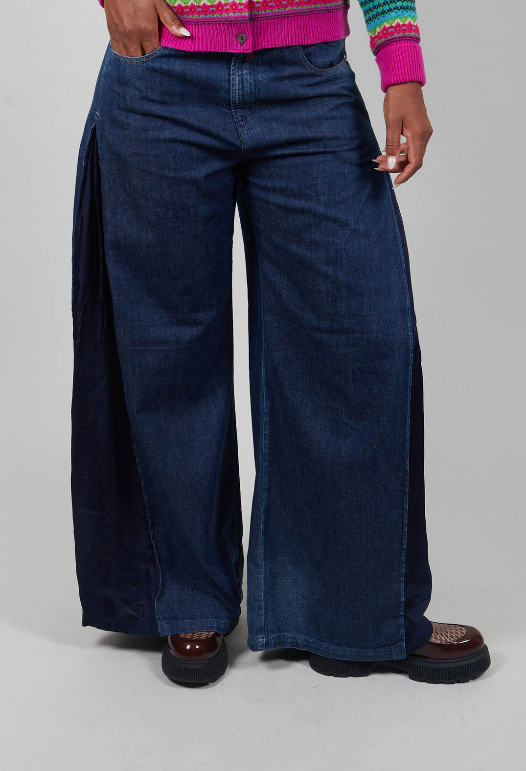 Innovate Denim Trousers in Blue