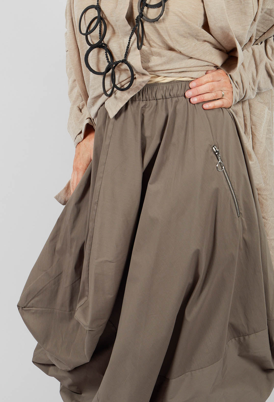 Balloon Skirt in Khaki