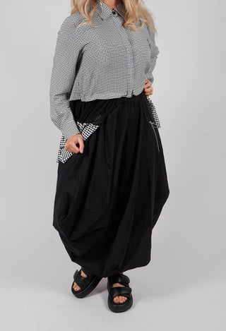 Balloon Skirt in Black