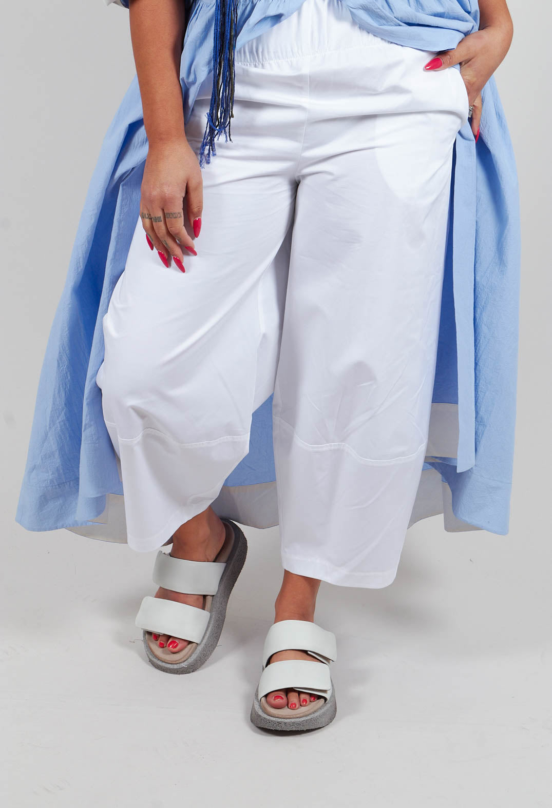 Balloon Pants in White