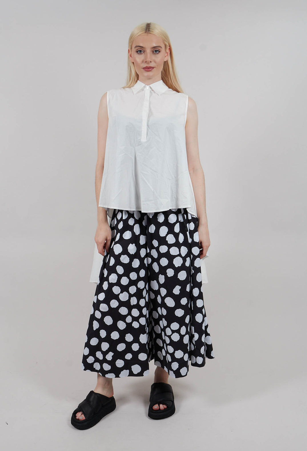 Coqui Top in Beige