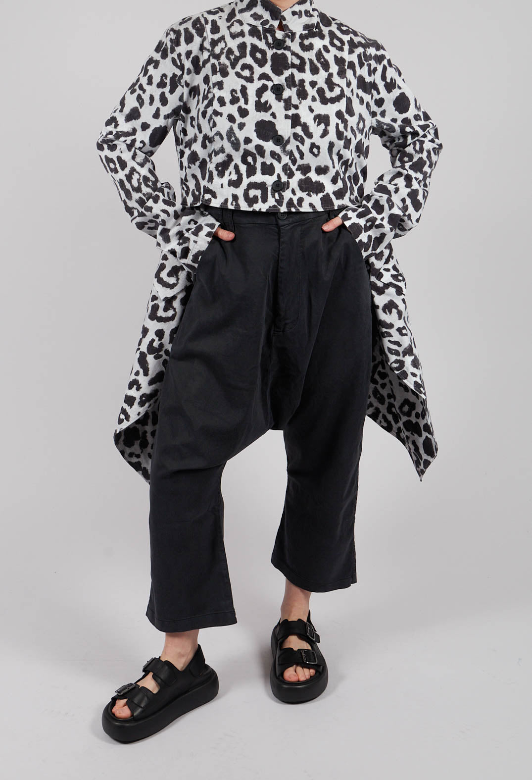 Hang Loose Trousers in Charcoal