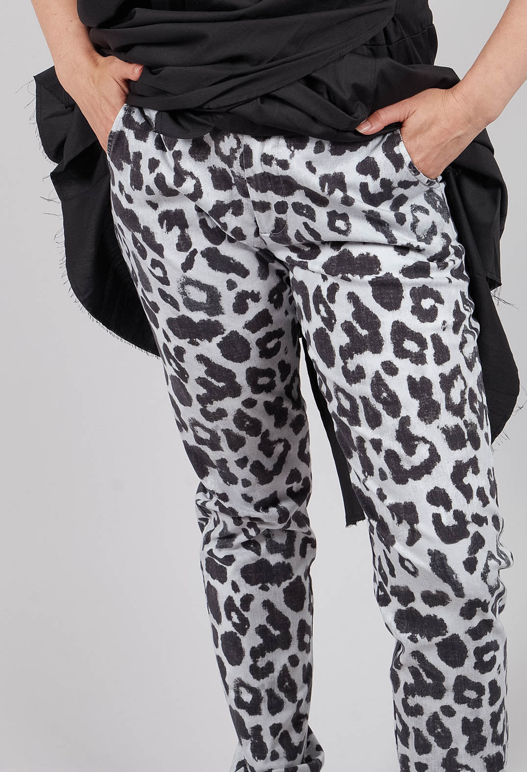 Straight Trousers in Leo Black and White