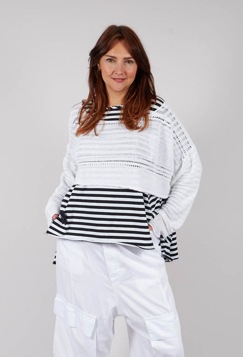 Disarranged Cropped Pullover in White
