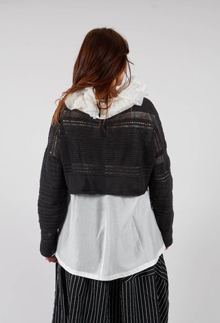 Disarranged Cropped Pullover in Black
