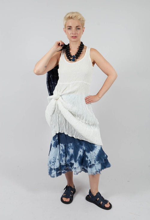 Licht-Crash Dress in Schnee