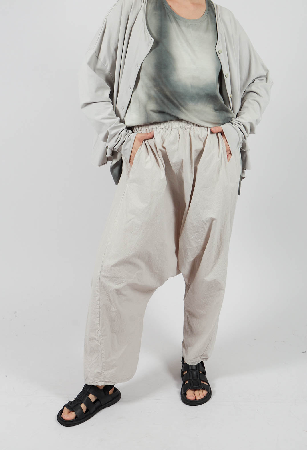Zaunetz Trousers in Pliz