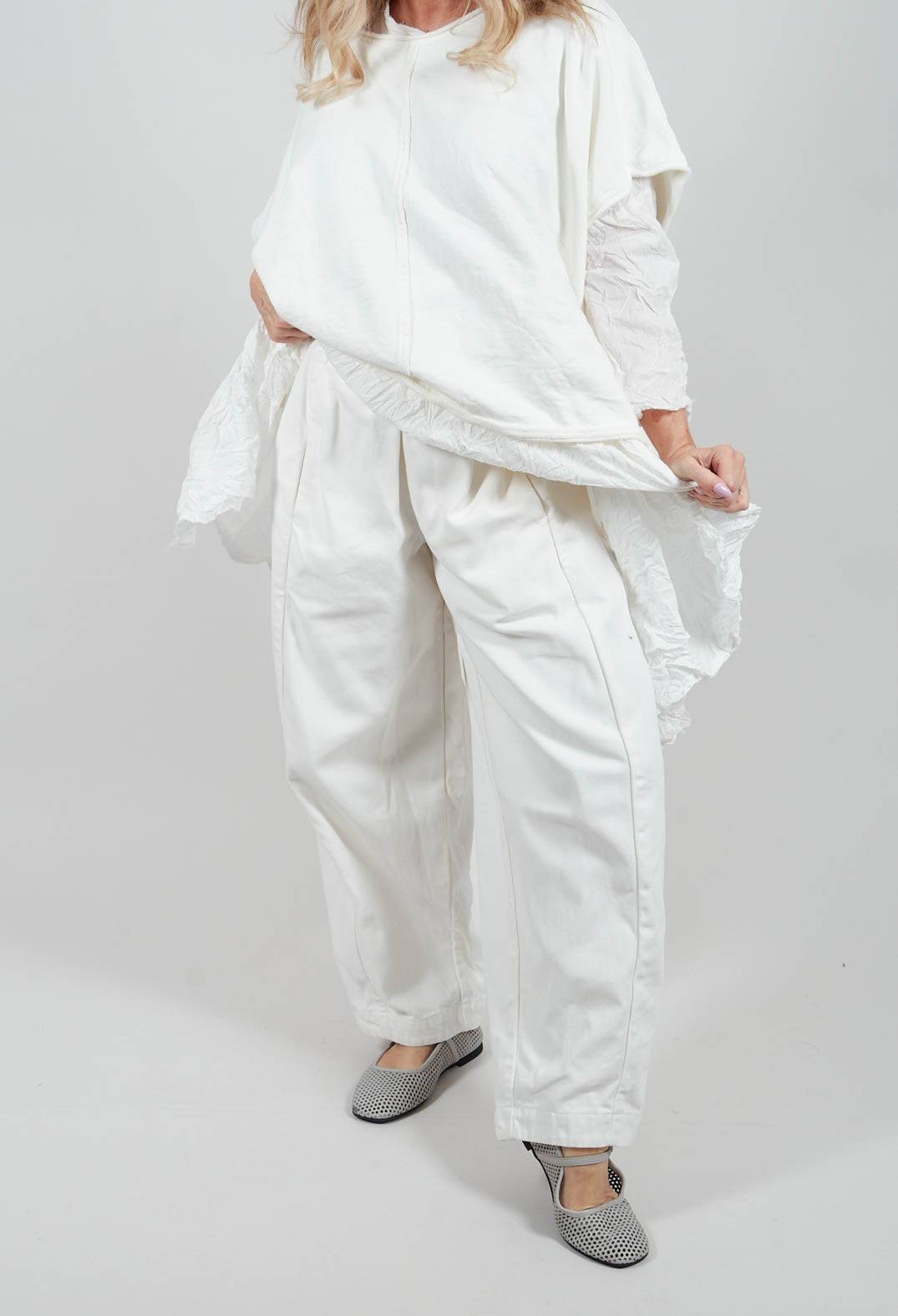 Triehtmant Trousers in Schnee