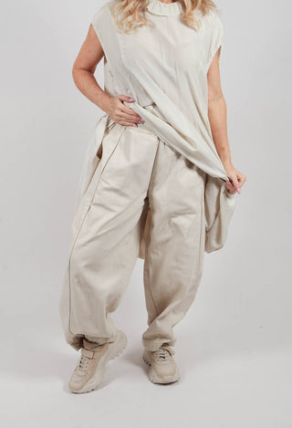 Triehtmant Trousers in Stroh
