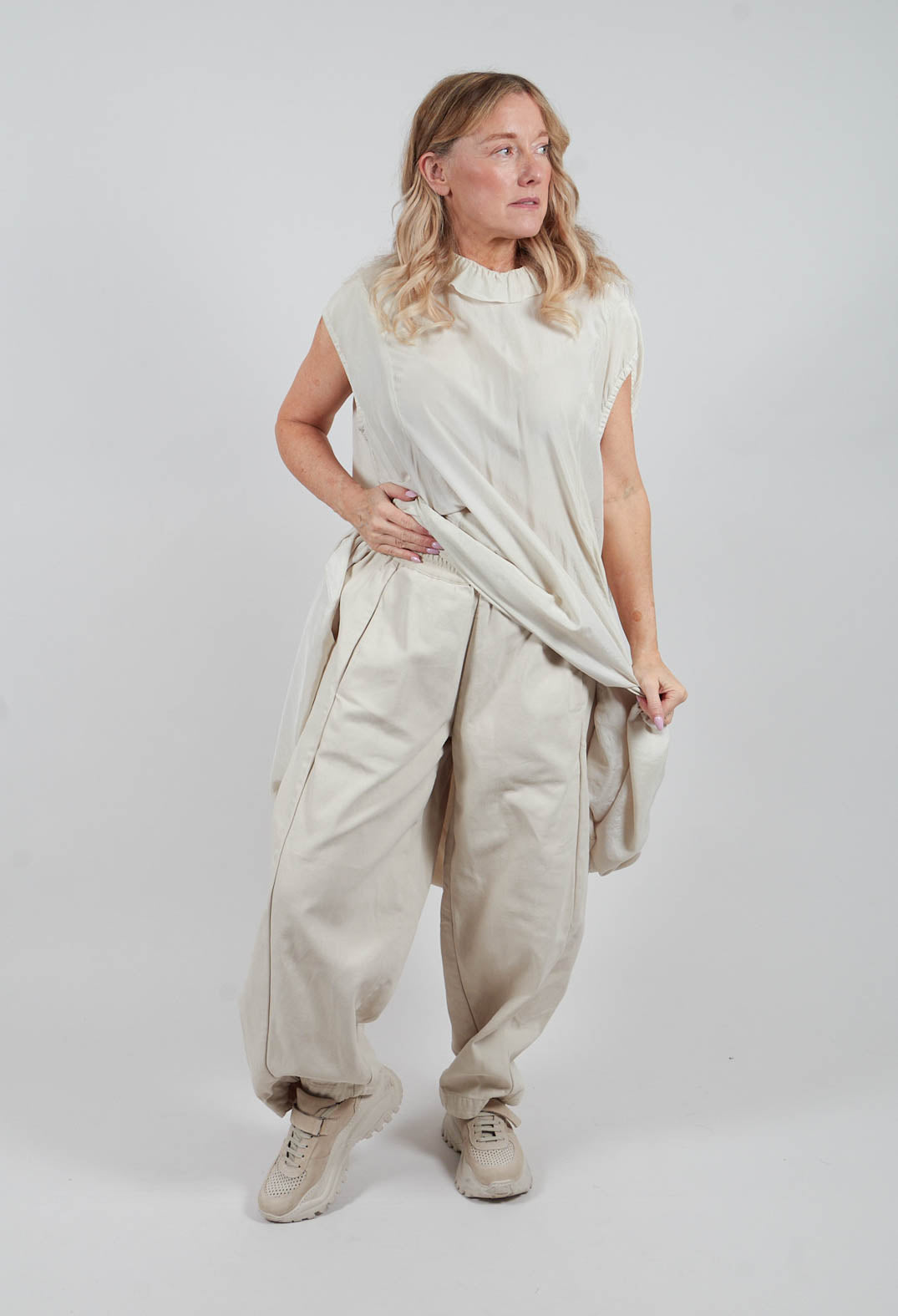 Triehtmant Trousers in Stroh