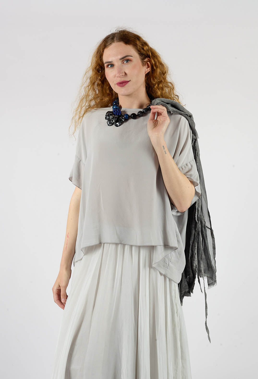 Drop Shoulder Short Sleeve Top in Silver Gray