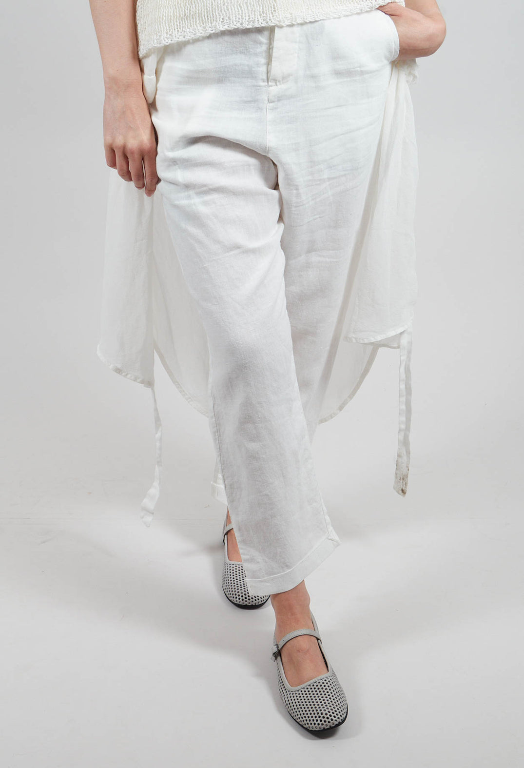 Straight Leg Turnup Pants in Off White