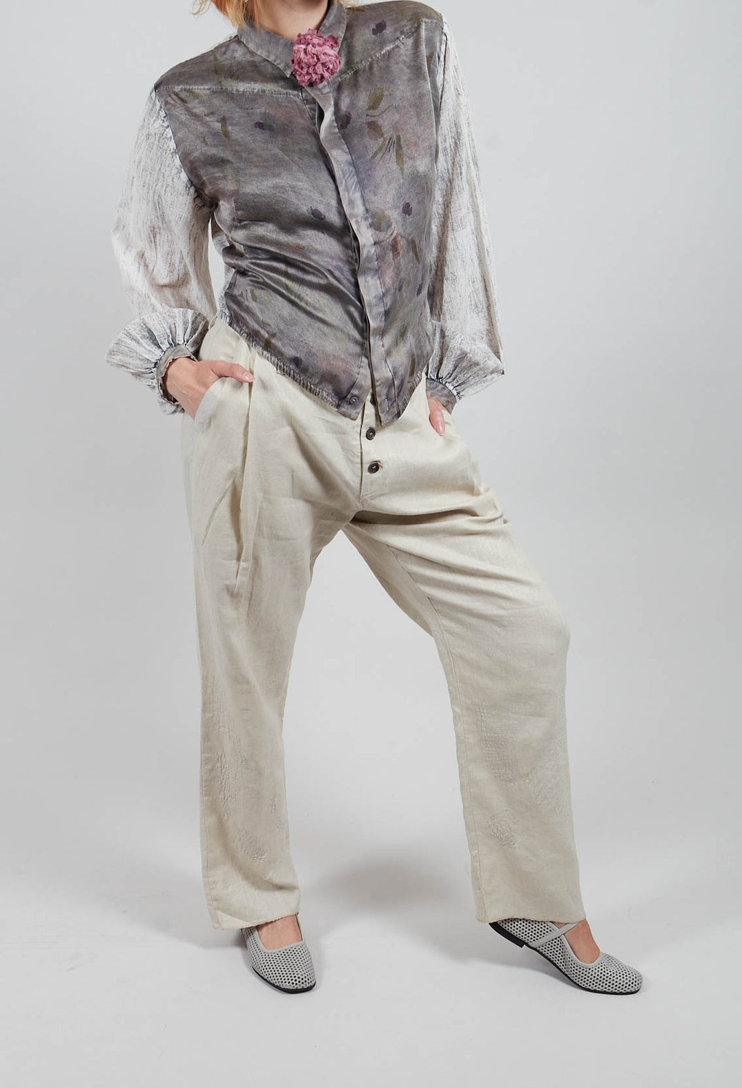 Straight Leg Stitch Detailed Pants in Sand