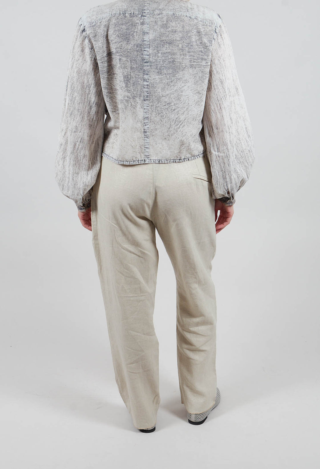 Straight Leg Stitch Detailed Pants in Sand