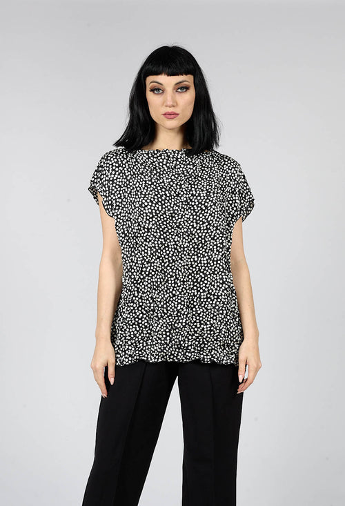 Laol Top in Black with White