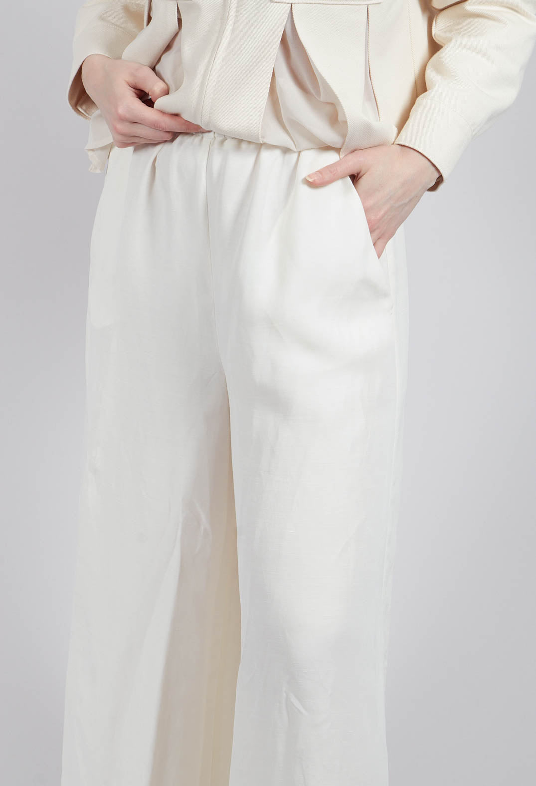 Fedra Flared Trousers in Sea Salt