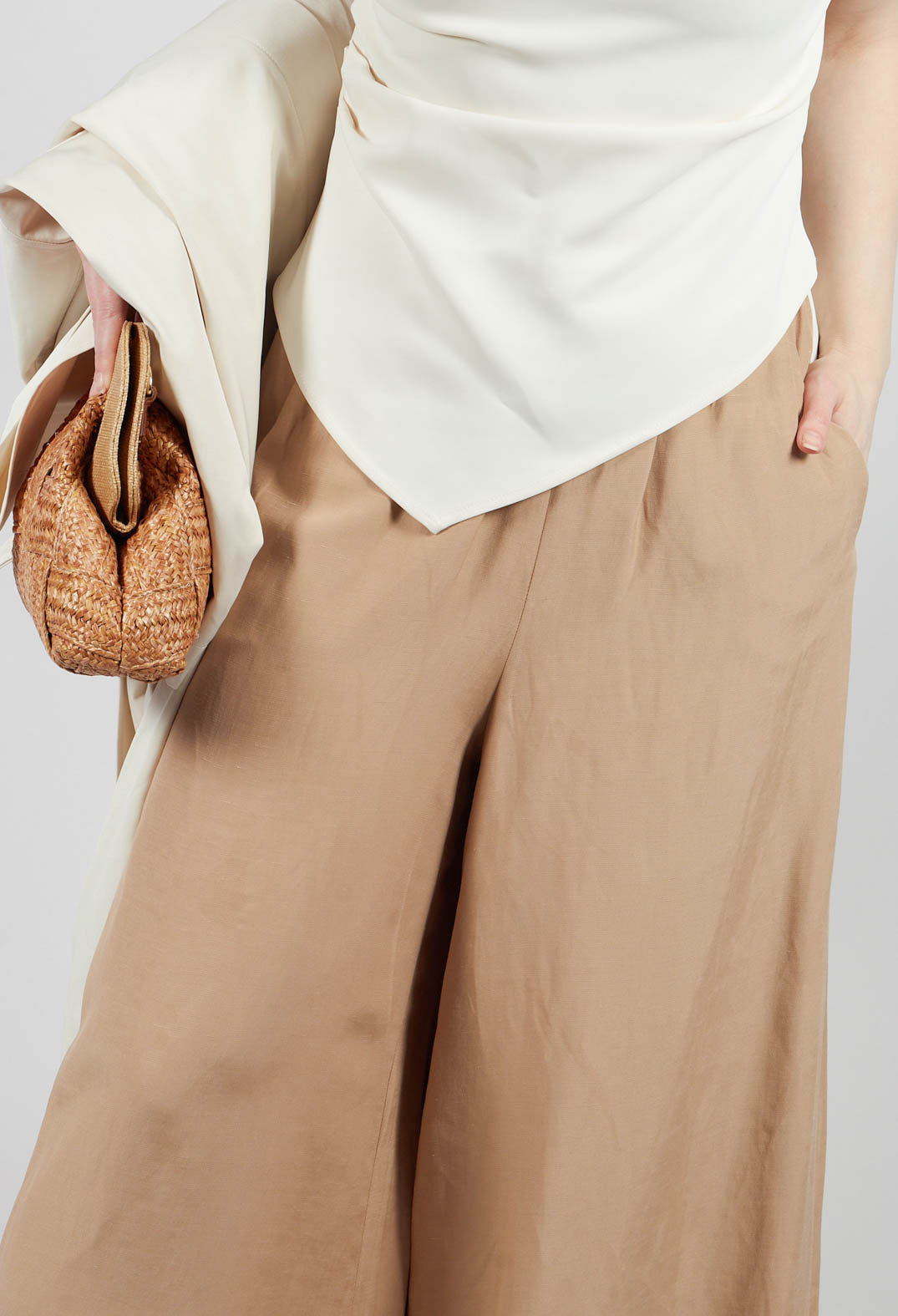Fedra Flared Trousers in Cafe Au Lait