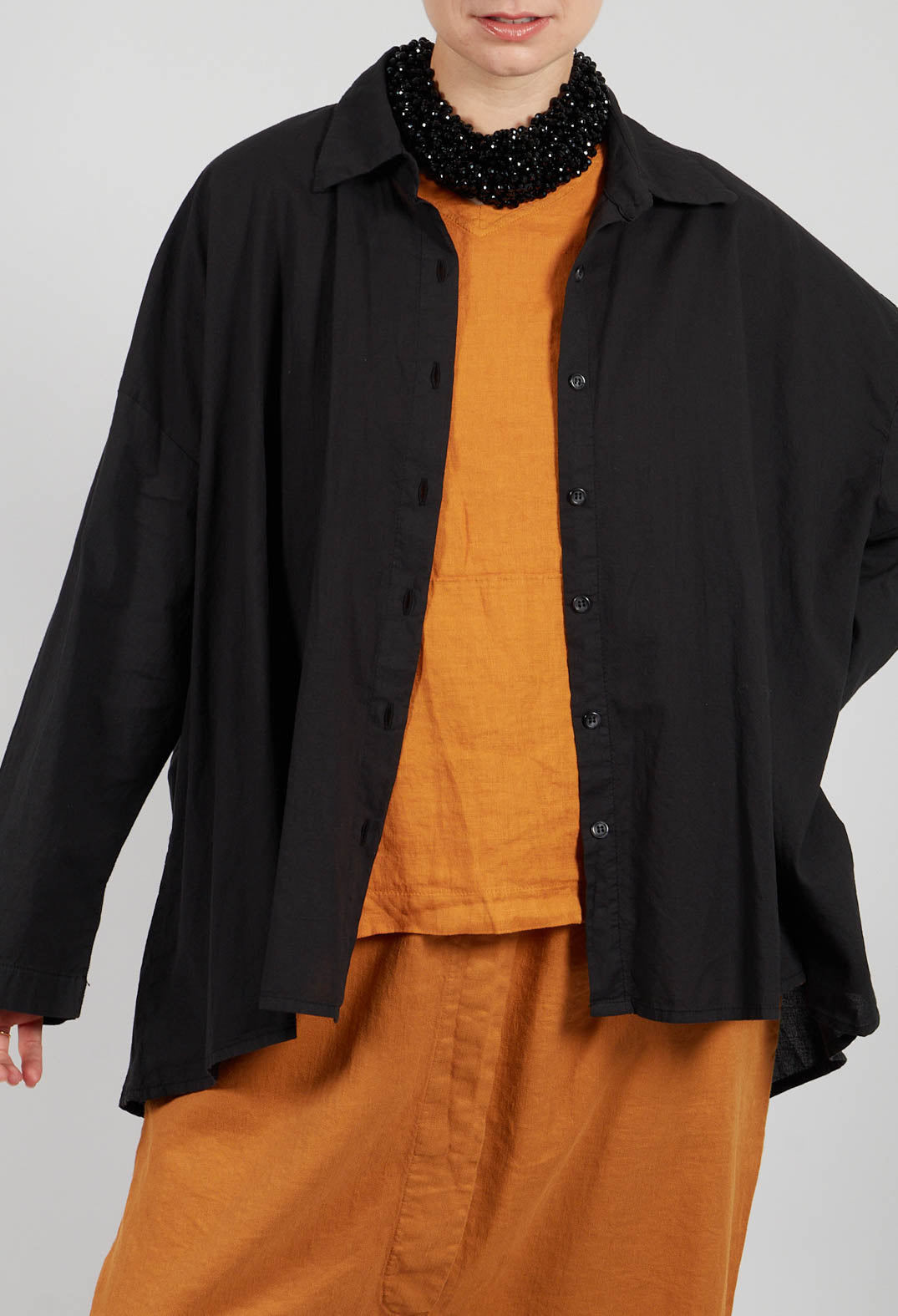 Accesa P Shirt in Nero