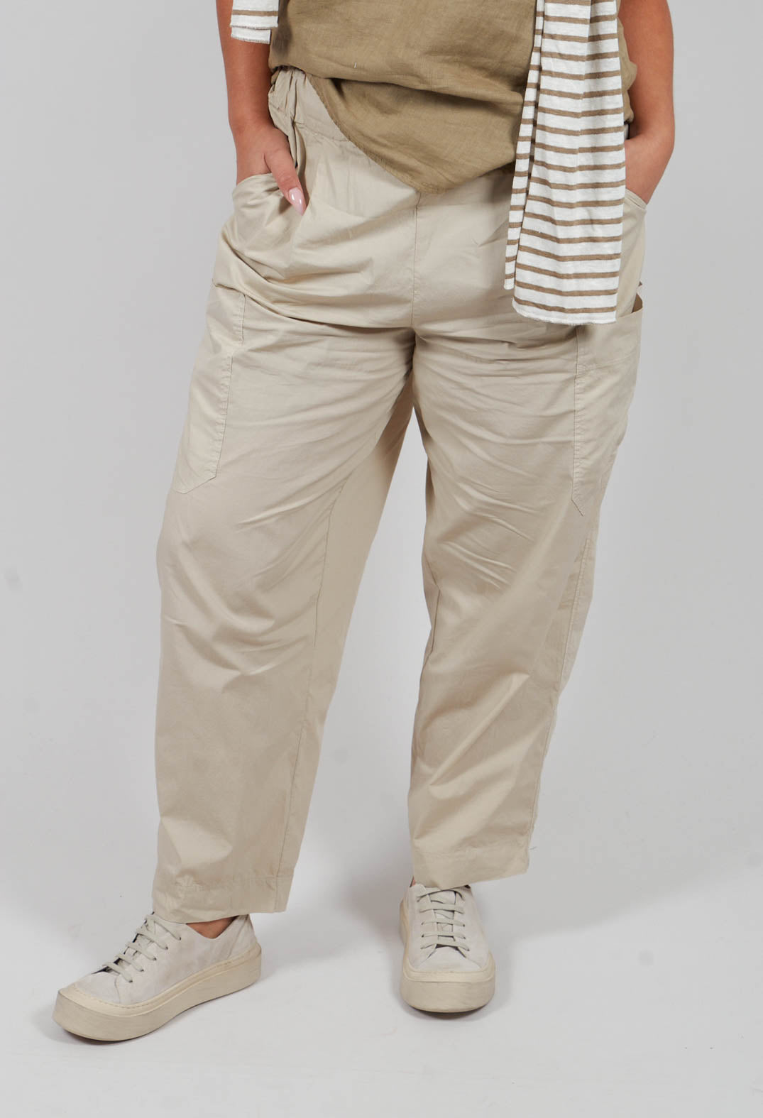 Astuto Trousers in Grezzo