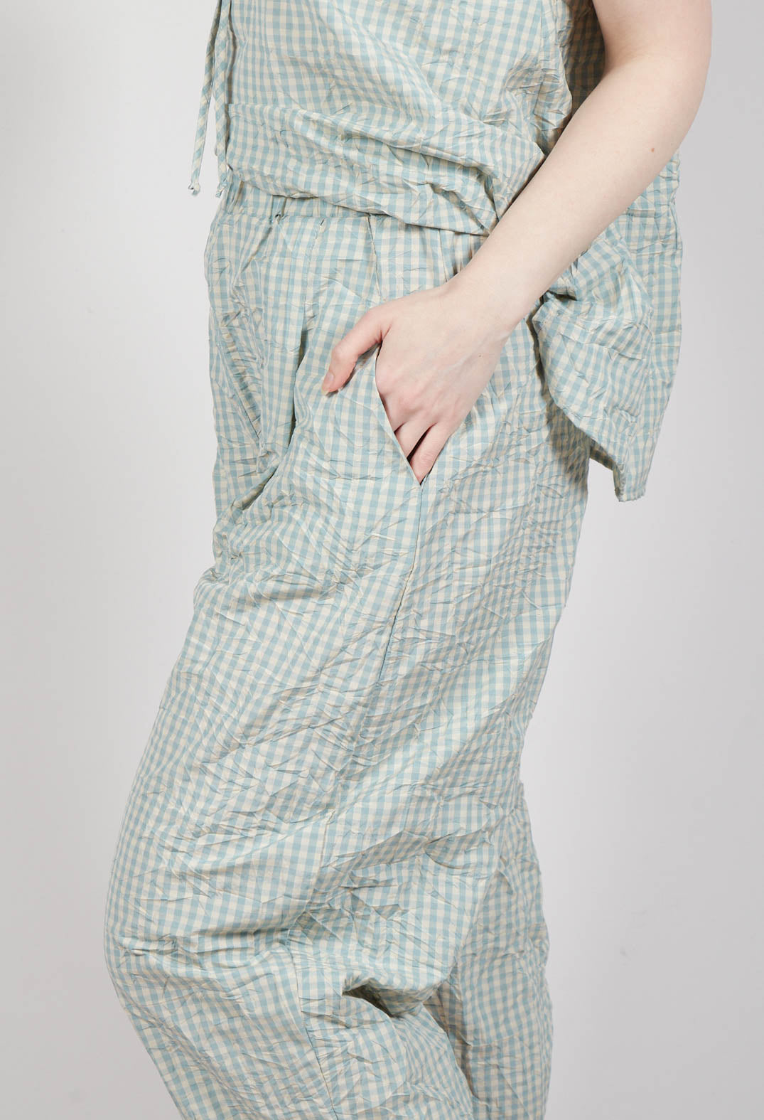 Bianco G Trousers in Lago