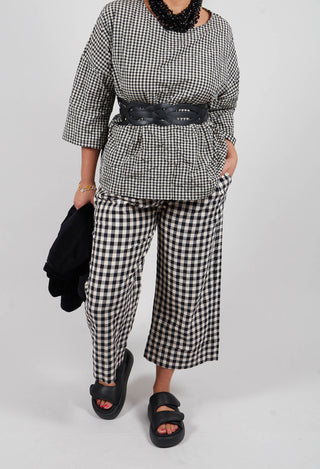 Chiaro Q Trousers in Nero