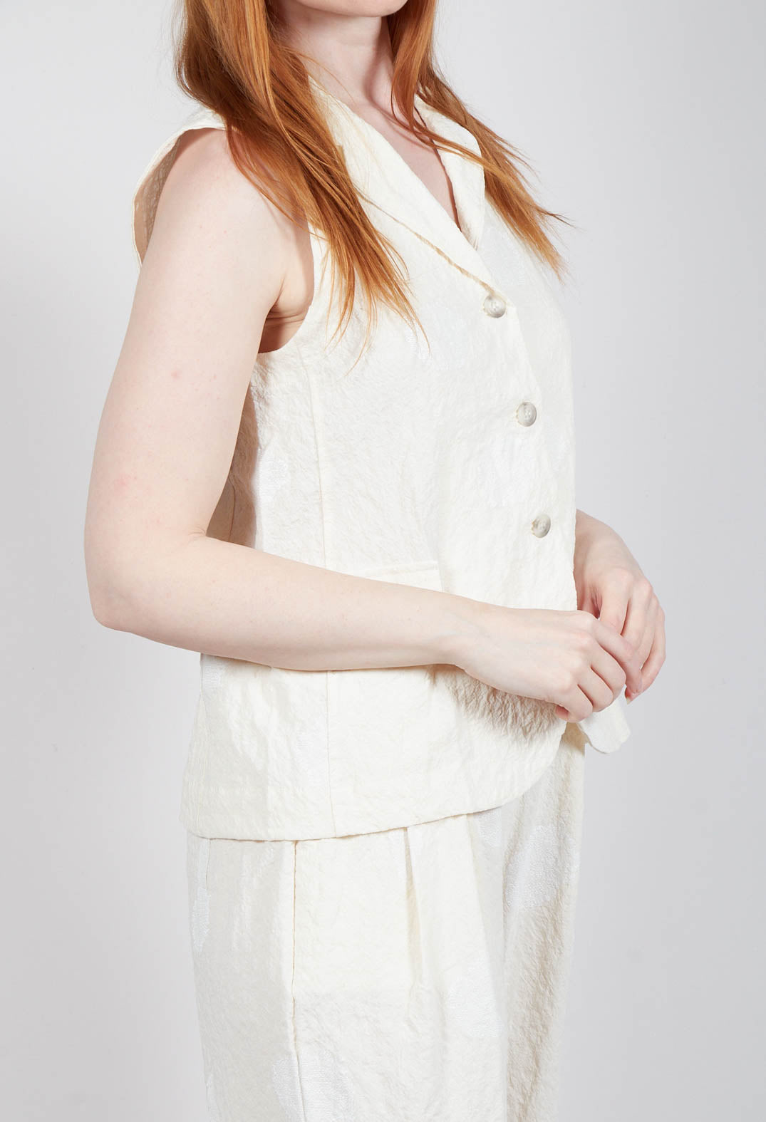 Kimchi S Gilet in Mandorla