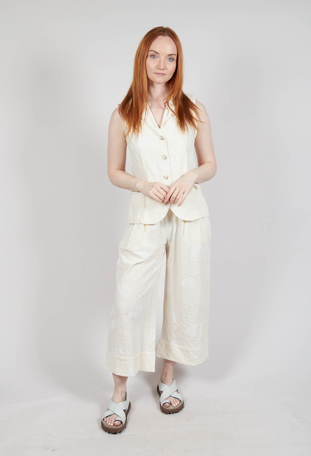Kimchi S Gilet in Mandorla