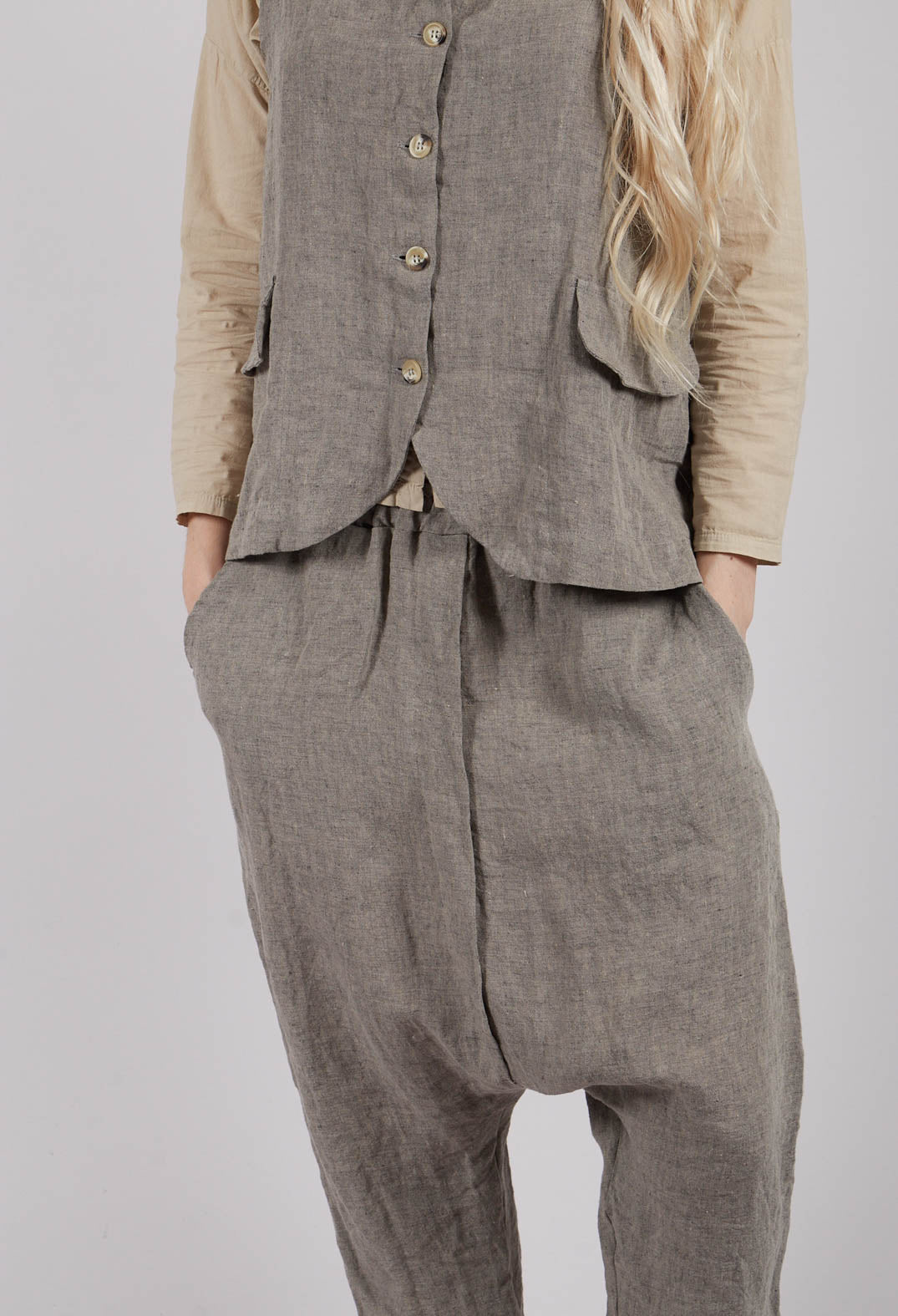 Lippia A Trousers in Grigio