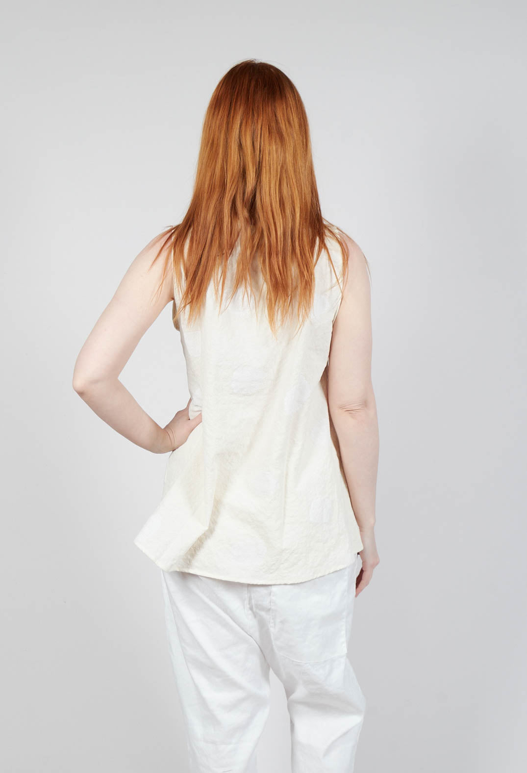 Lira S Top in Mandorla