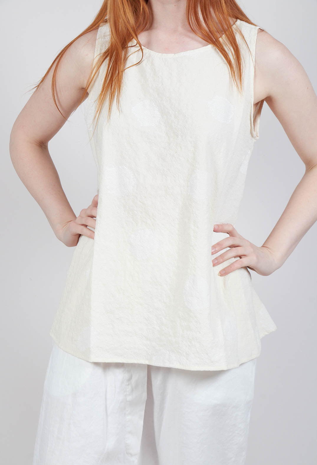 Lira S Top in Mandorla