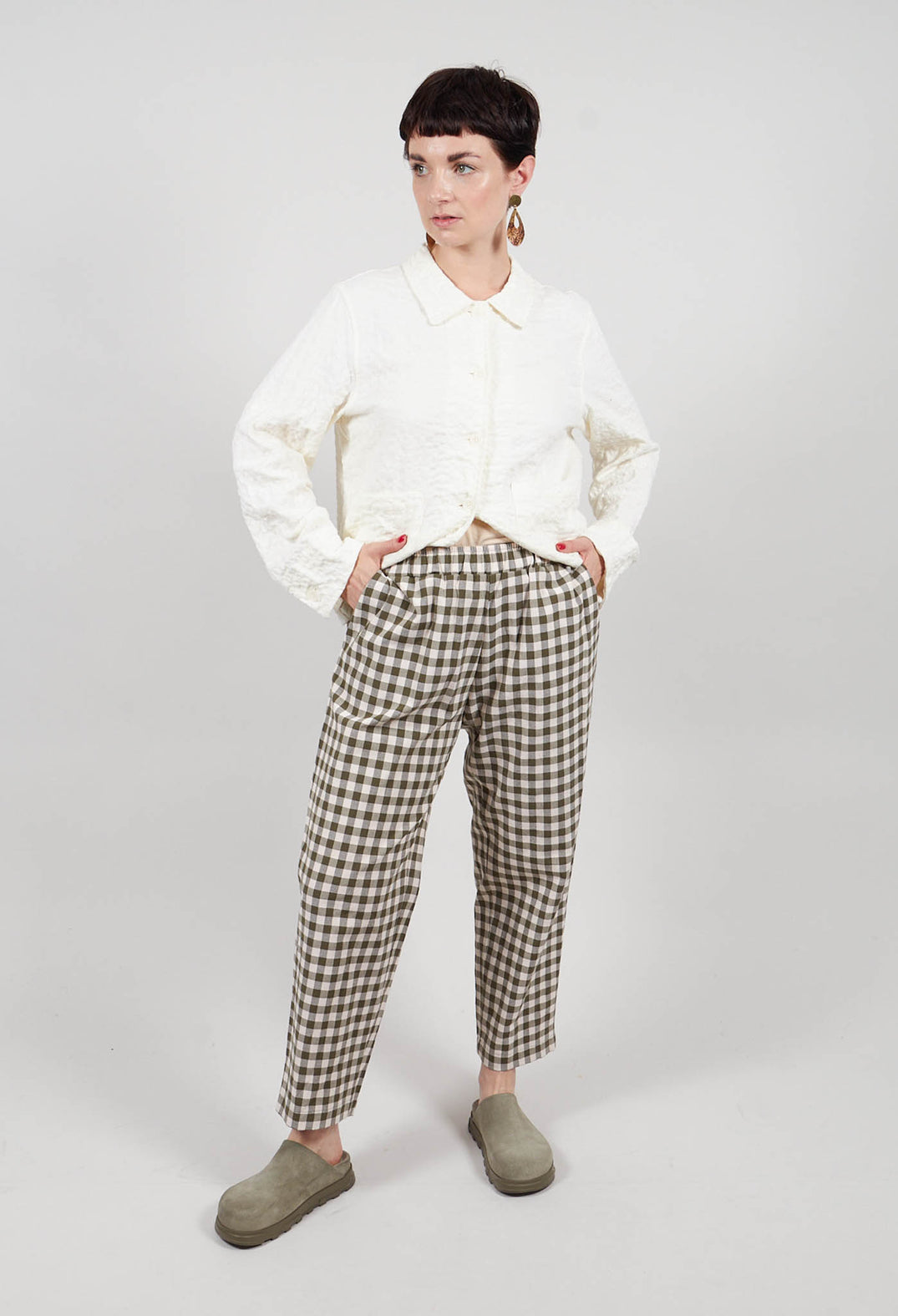 Preciso Q Trousers in Alga