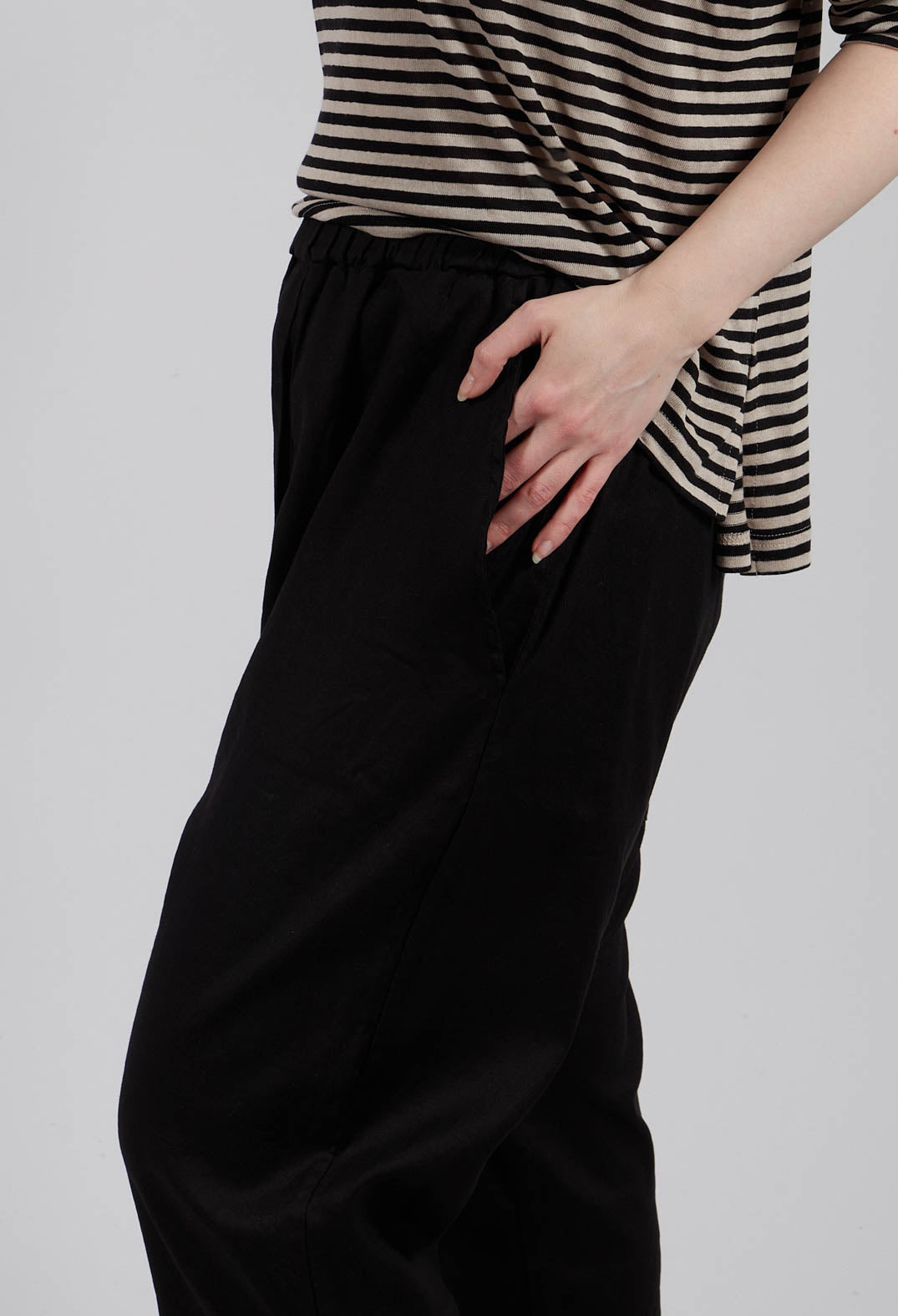 Lippia D Trousers in Nero