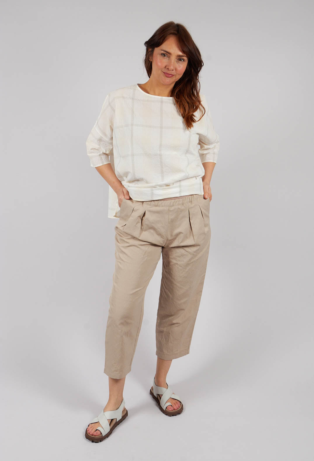 Barrel Leg Trouser in Ecru