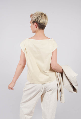 Becki Top in Beige