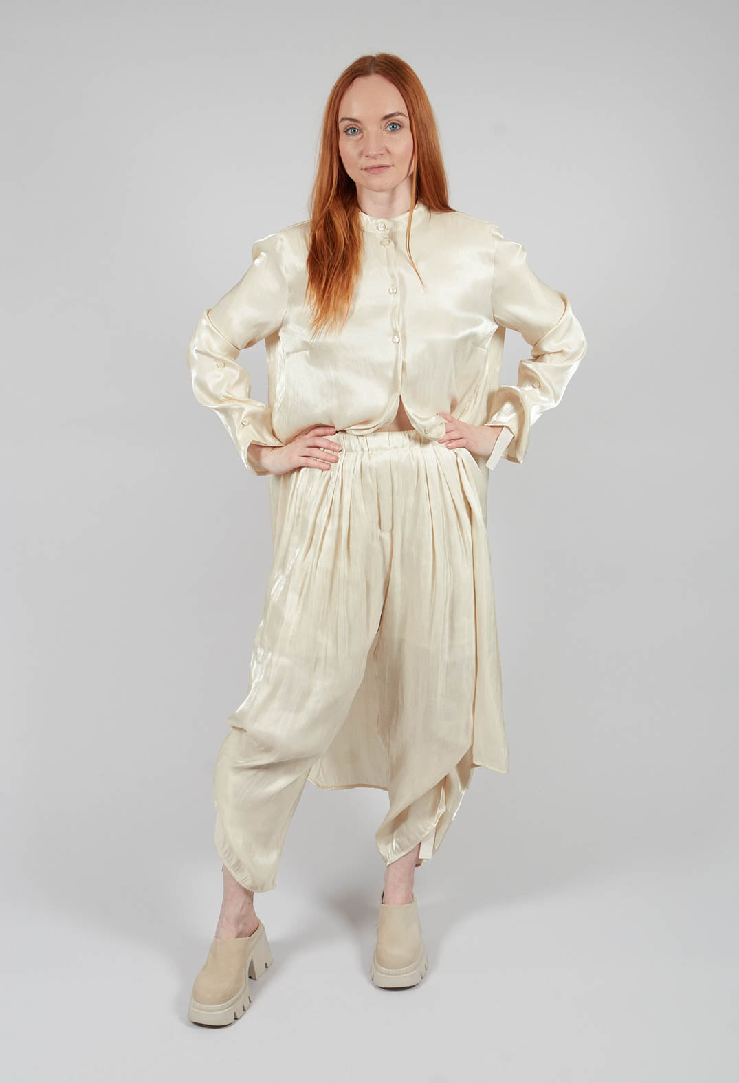 Serra Trousers in Beige