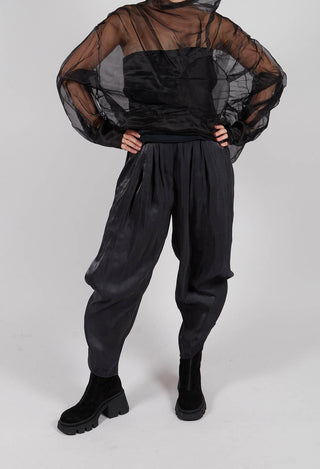 Serra Trousers in Anthrazite