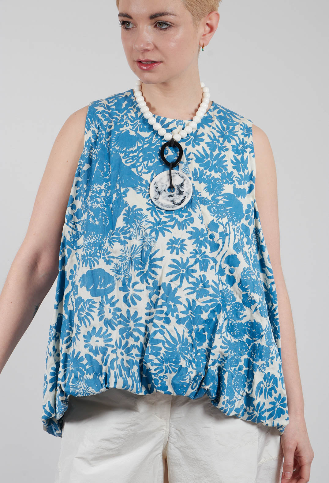 Inni Top in Light Blue