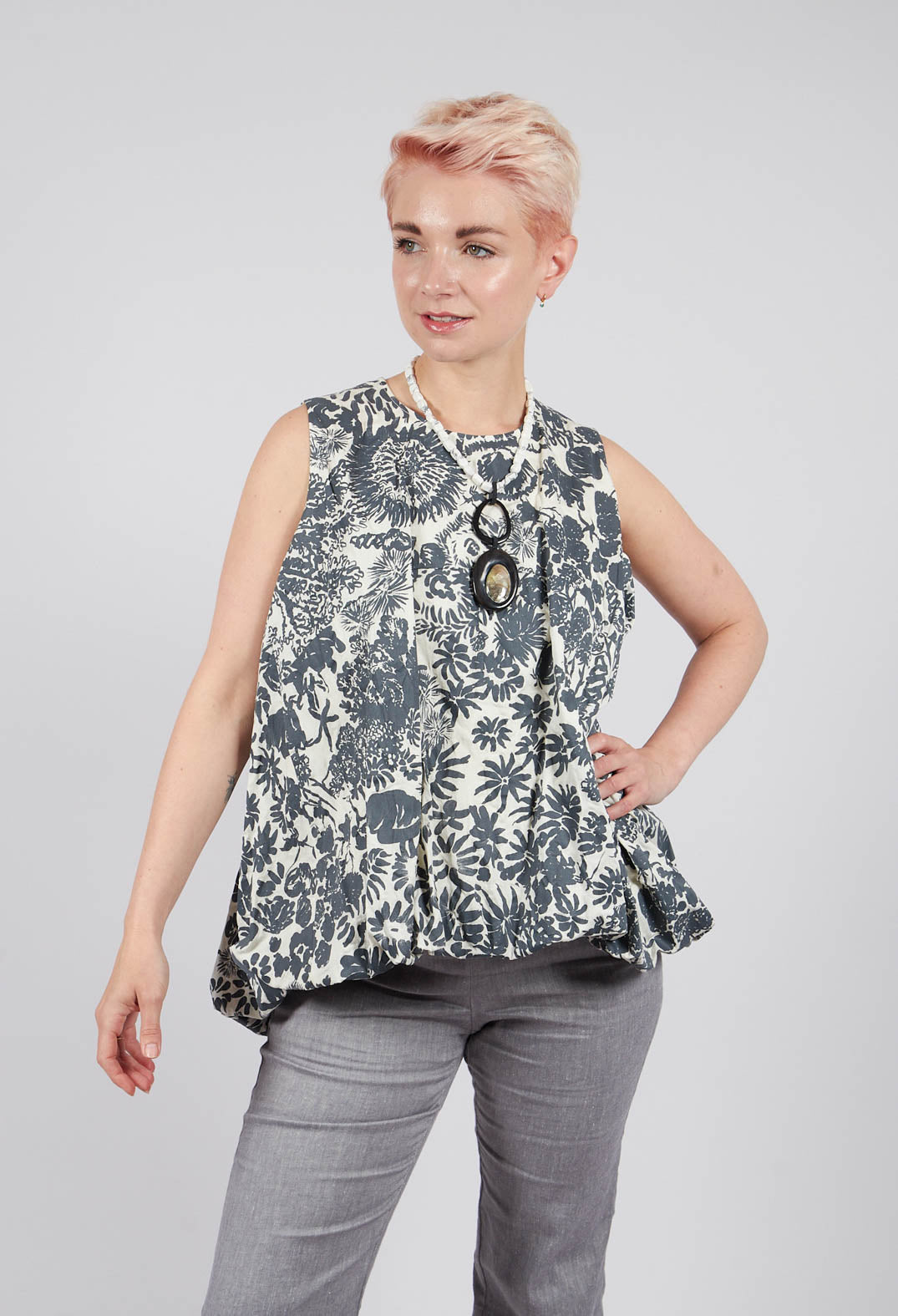 Inni Top in Anthrazite