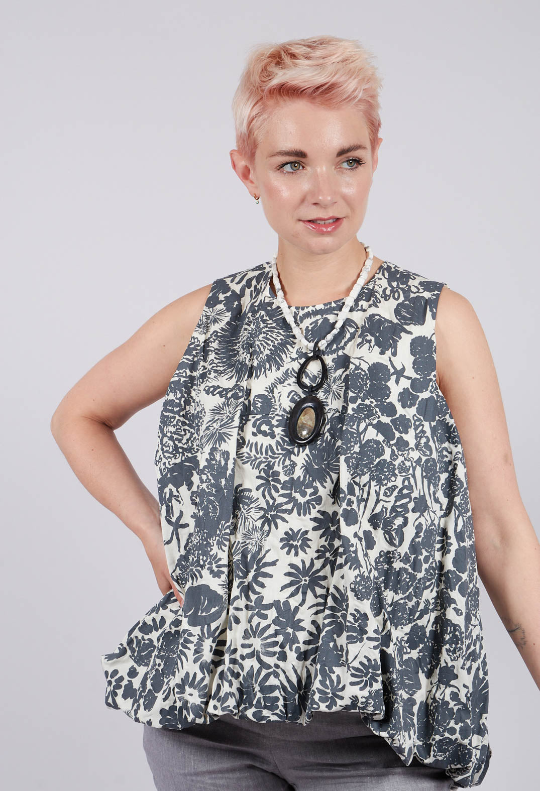 Inni Top in Anthrazite