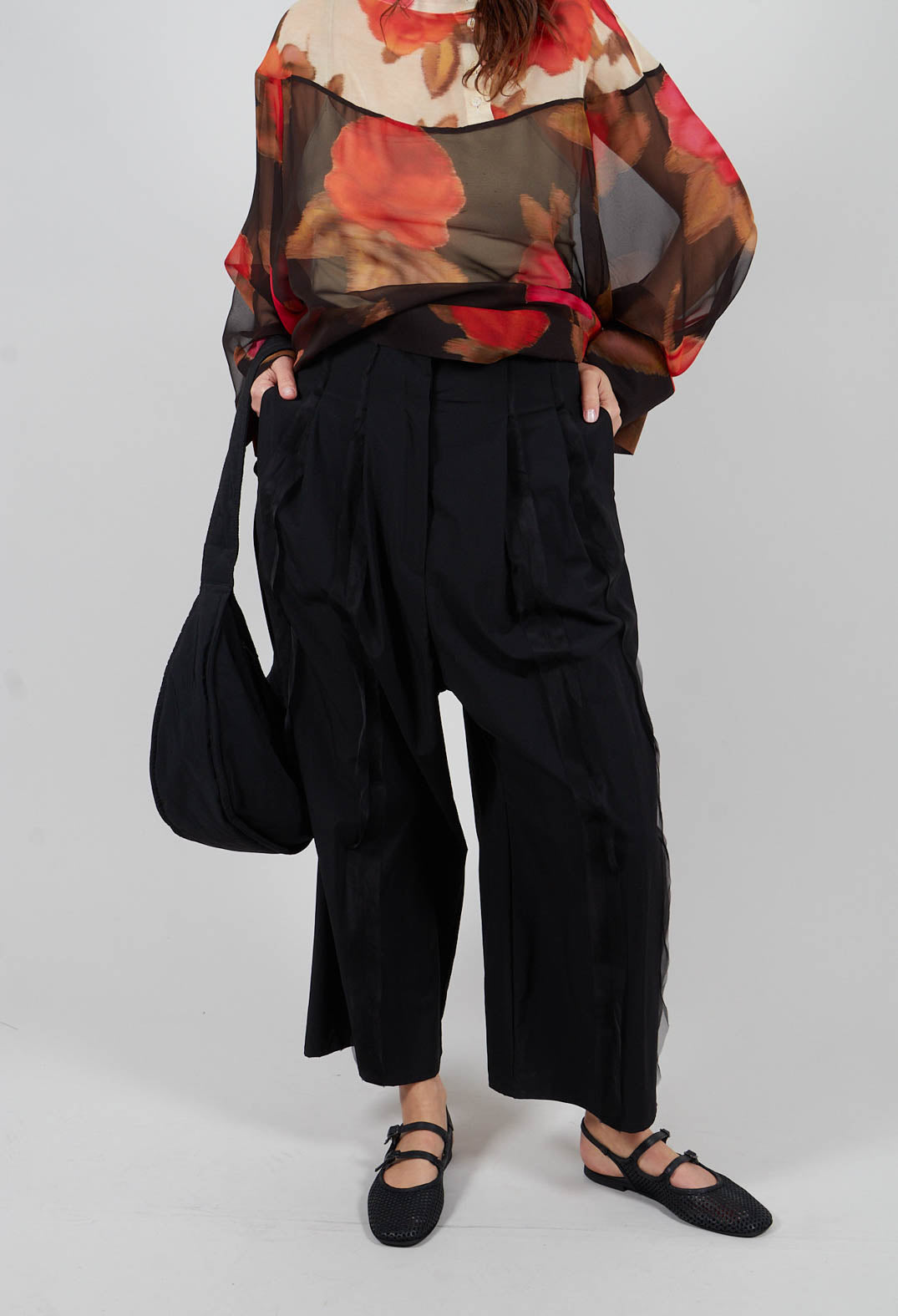 Olene Trousers in Black