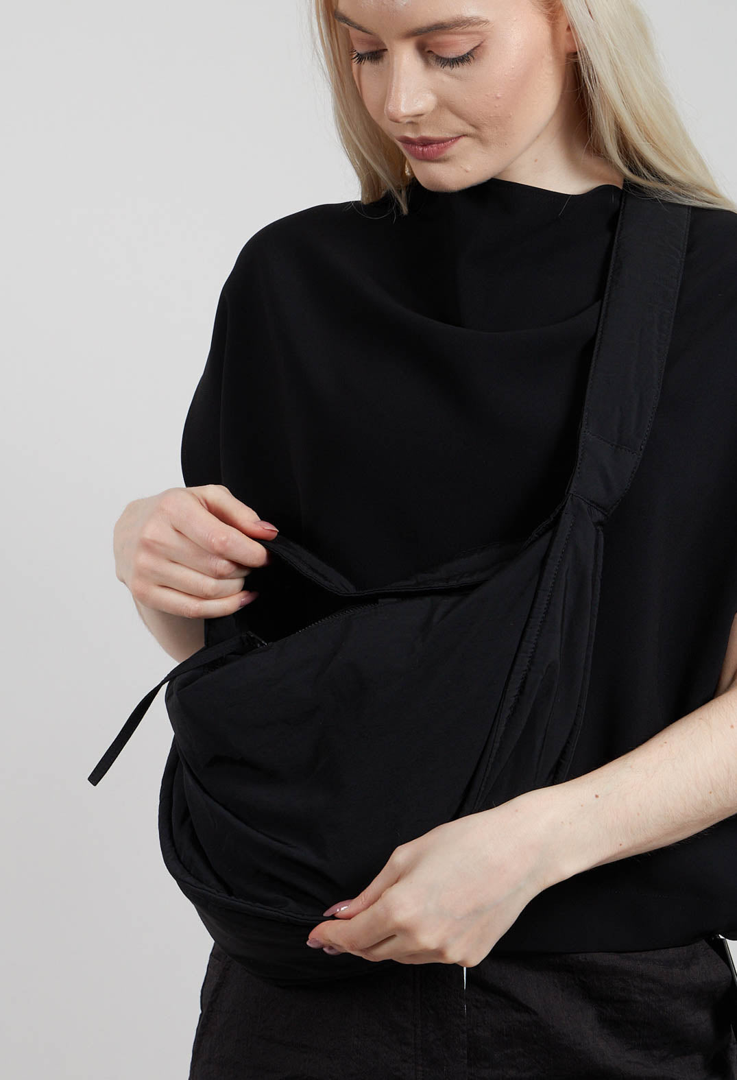 Hiver Bag in Black