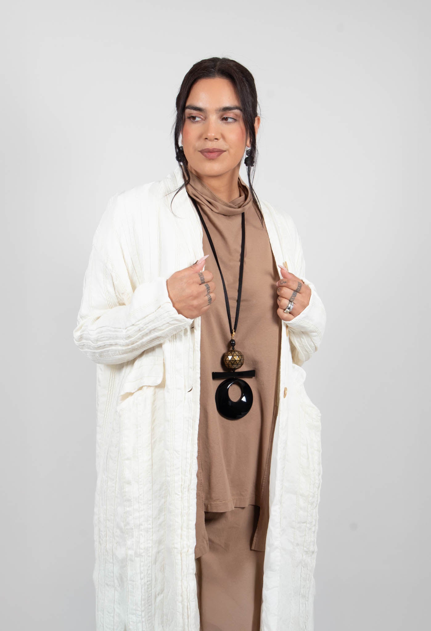 H+ HANNOH WESSEL ホワイト　ロングコート　36 Hannoh Wessel Charlotte Coat in Natural | Olivia May