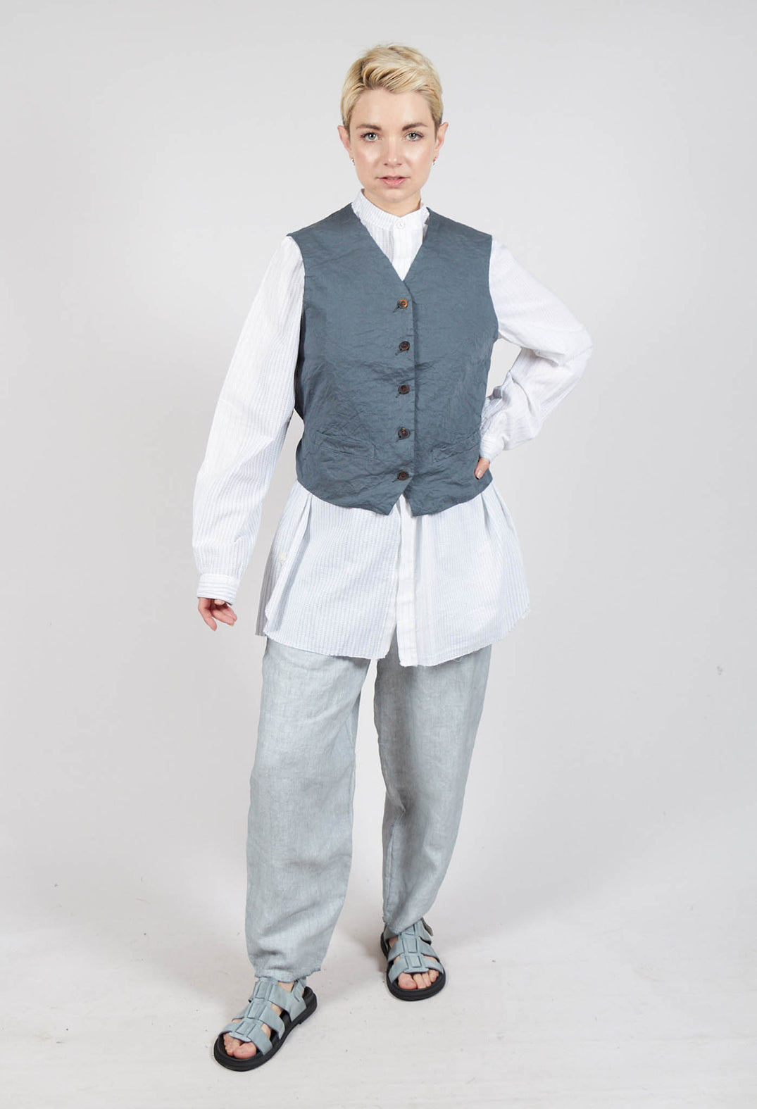 Gertrud Gilet in Zinc